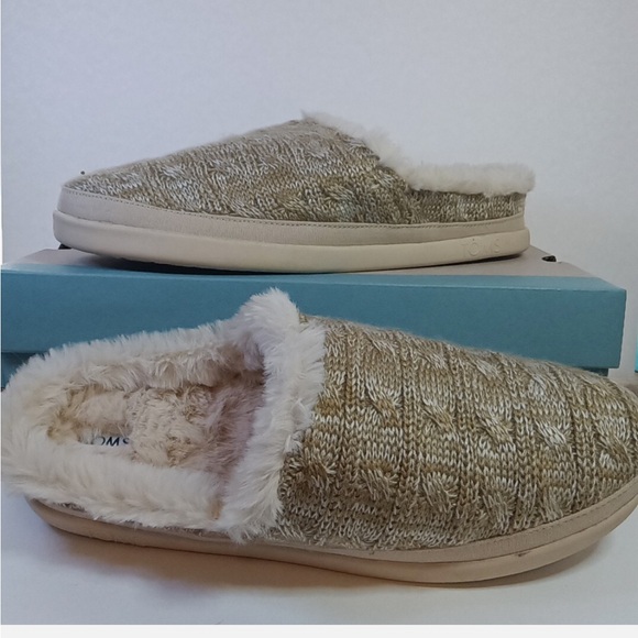 TOMS Sage Sahara Cable Knit Slip-Ons - Picture 1 of 3
